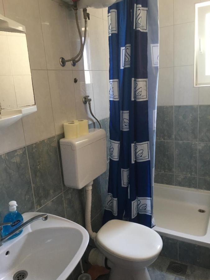 Apartmani Domenika Zuljana Bagian luar foto