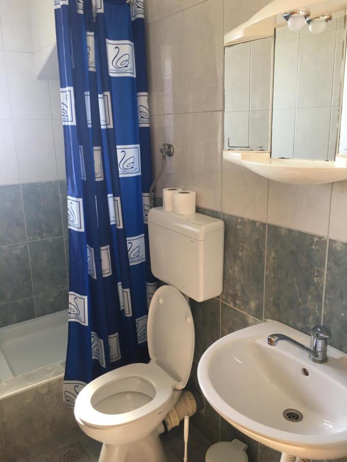 Apartmani Domenika Zuljana Bagian luar foto