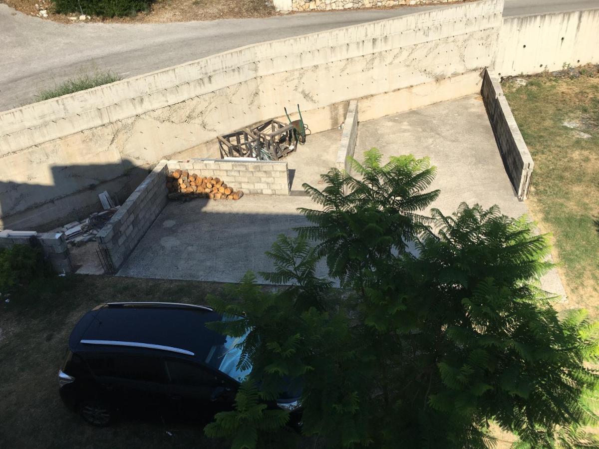Apartmani Domenika Zuljana Bagian luar foto