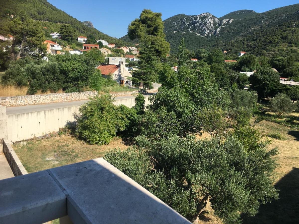 Apartmani Domenika Zuljana Bagian luar foto